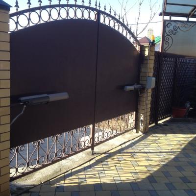 Контроль достува